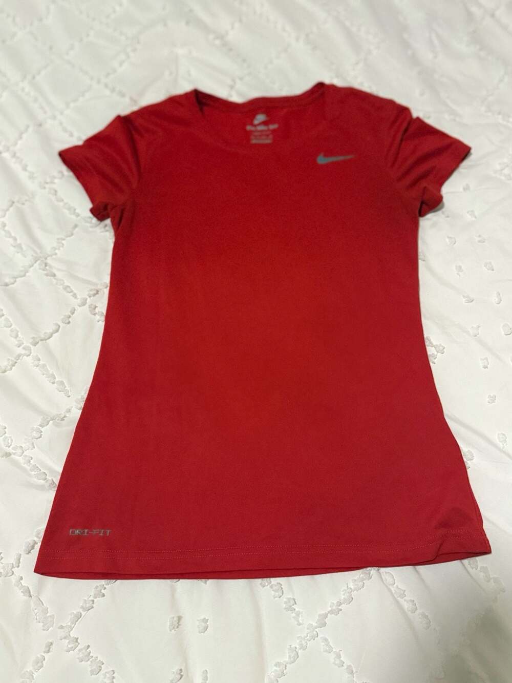Nike The Nike Tee Dri-FIT Red Athletic T-Shirt Size XS